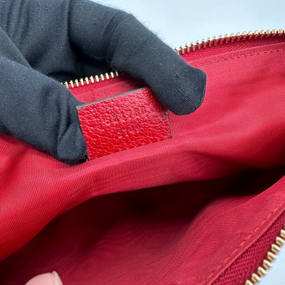 Gucci GG Logo Clutch Handbag - Picture 12 of 12